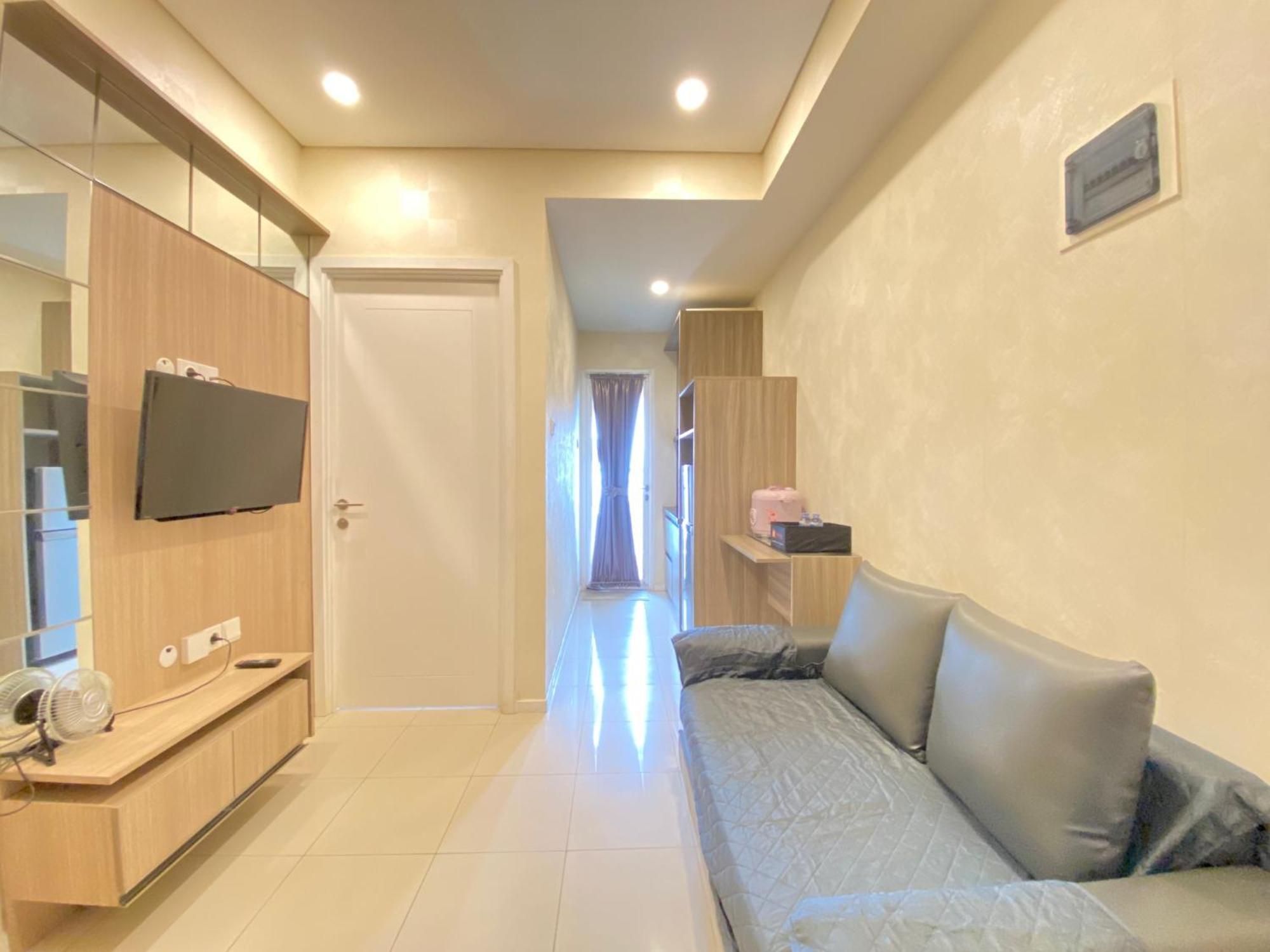 Pleasant 1br At Parahyangan Near Unpar By Travelio Bandung
