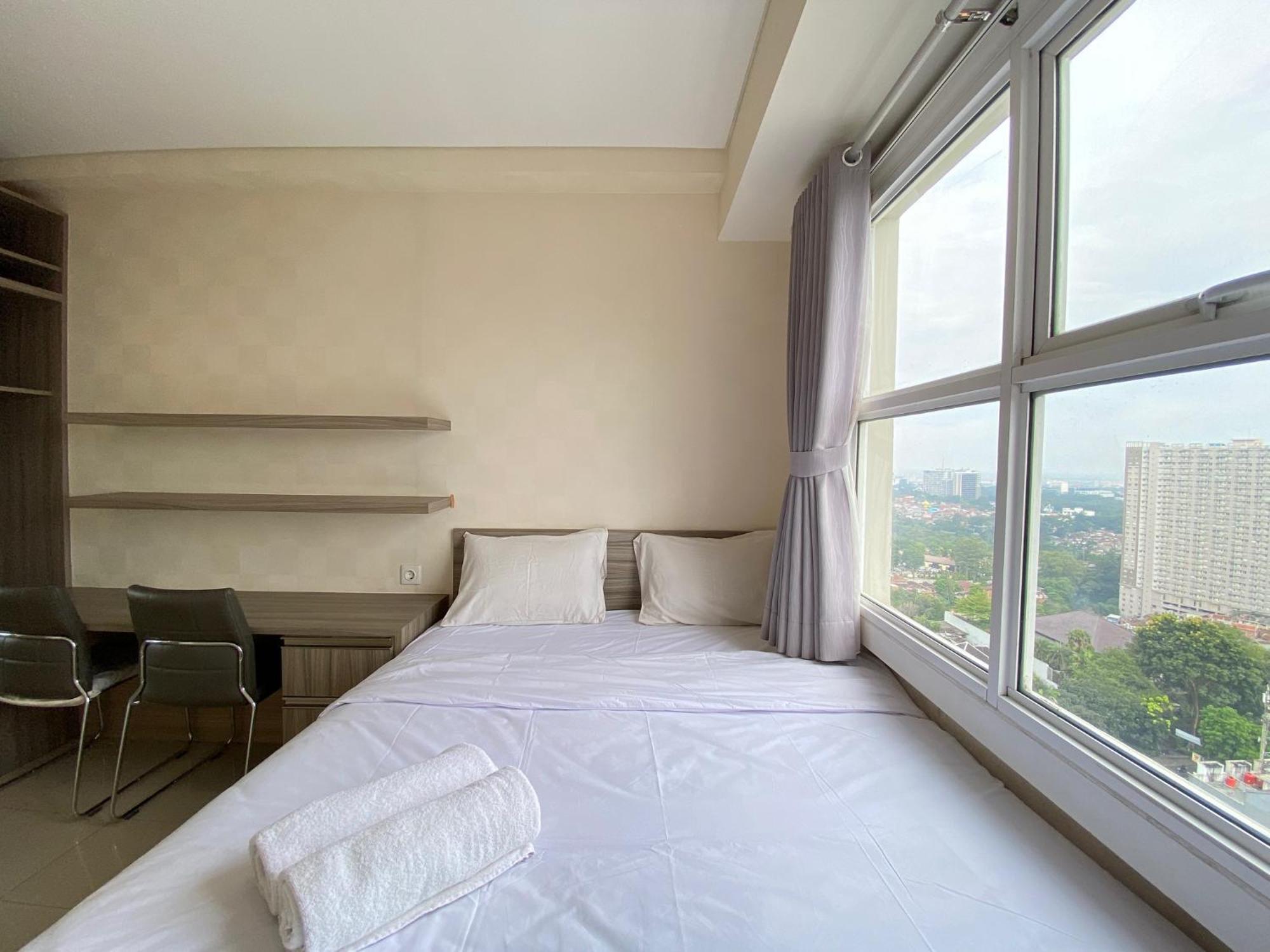 Pleasant 1br At Parahyangan Near Unpar By Travelio Bandung