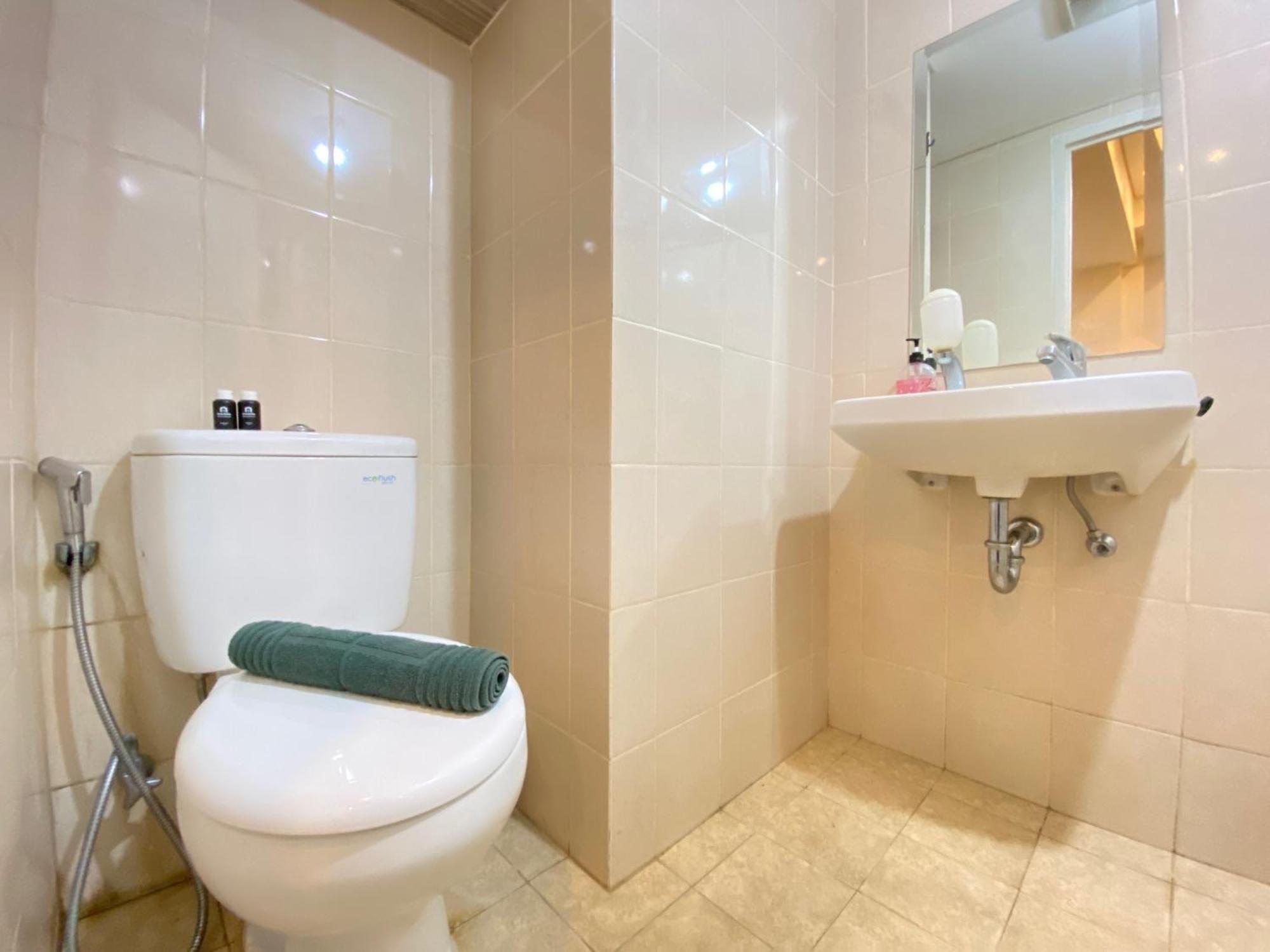 Pleasant 1br At Parahyangan Near Unpar By Travelio Apartemen *