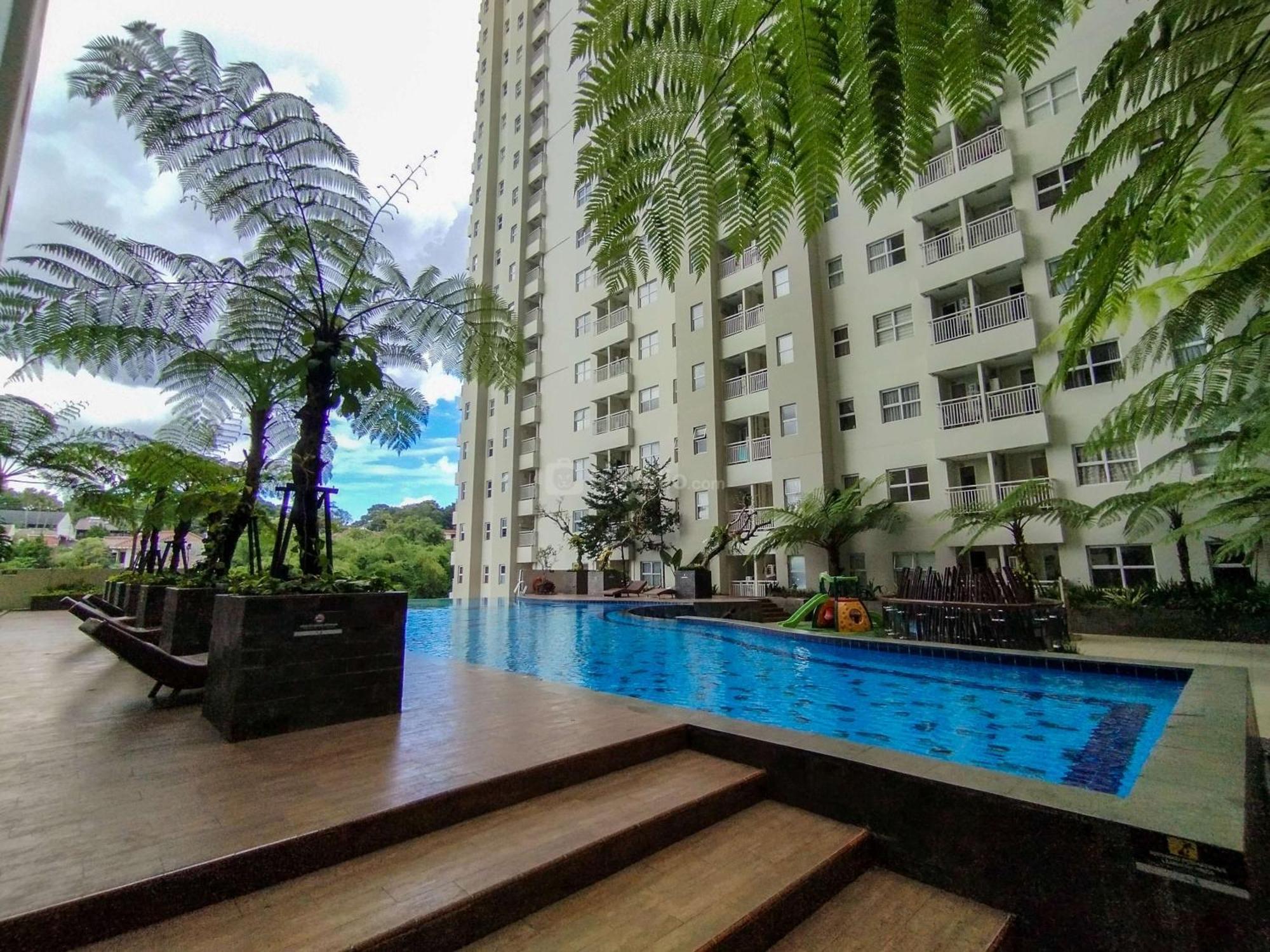 Pleasant 1br At Parahyangan Near Unpar By Travelio *